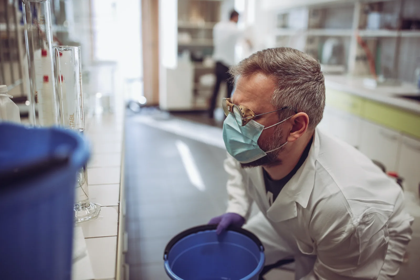 V laboratoři Fakulty technologické